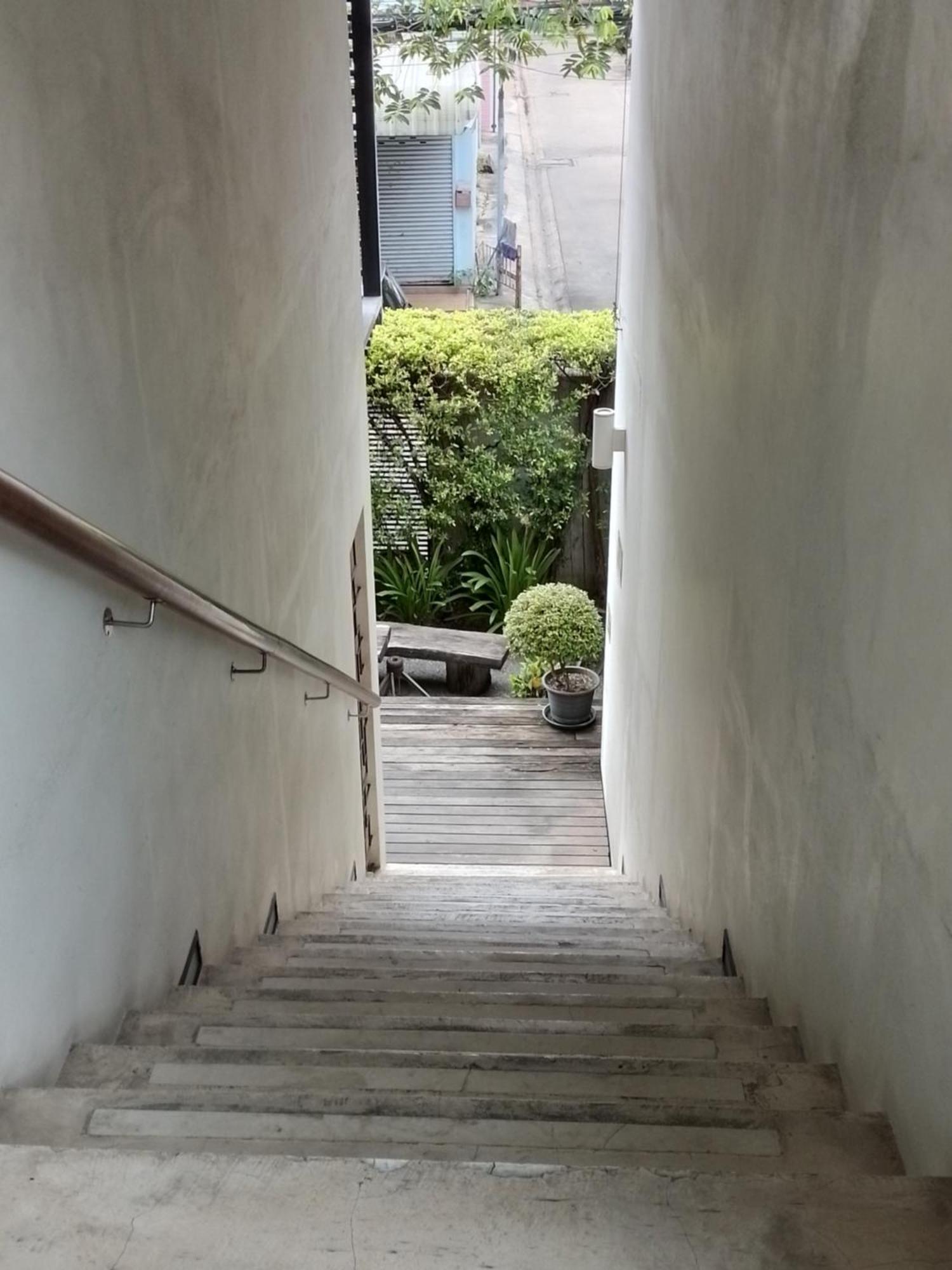 Udee Bangkok Hostel Eksteriør bilde